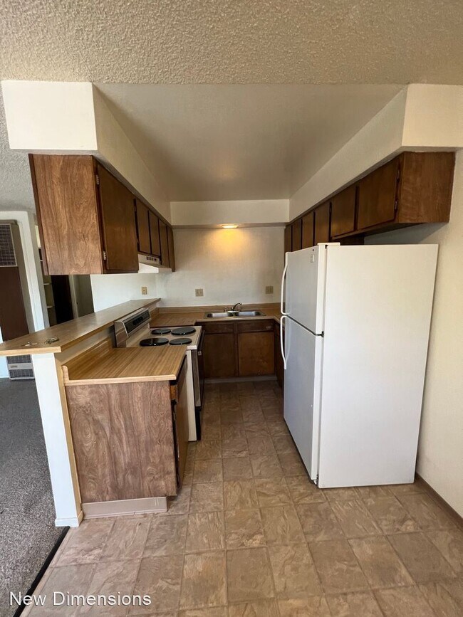 Foto del edificio - 2 br, 1 bath House - 195 North Broadway St...