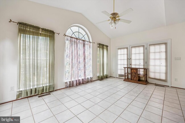 Foto del edificio - 18901 Festival Dr