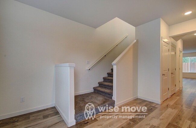 Foto del edificio - Move In Special! 4 Bedroom Home in Camas