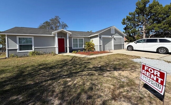 Building Photo - 5571 Mariner Blvd
