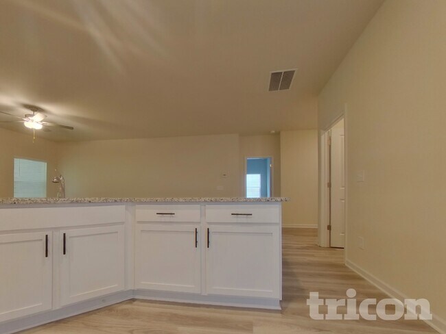 Foto del edificio - 451 Prescott Wy