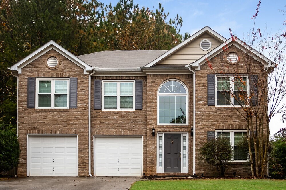 Primary Photo - 1005 Crooked Creek Ct SE