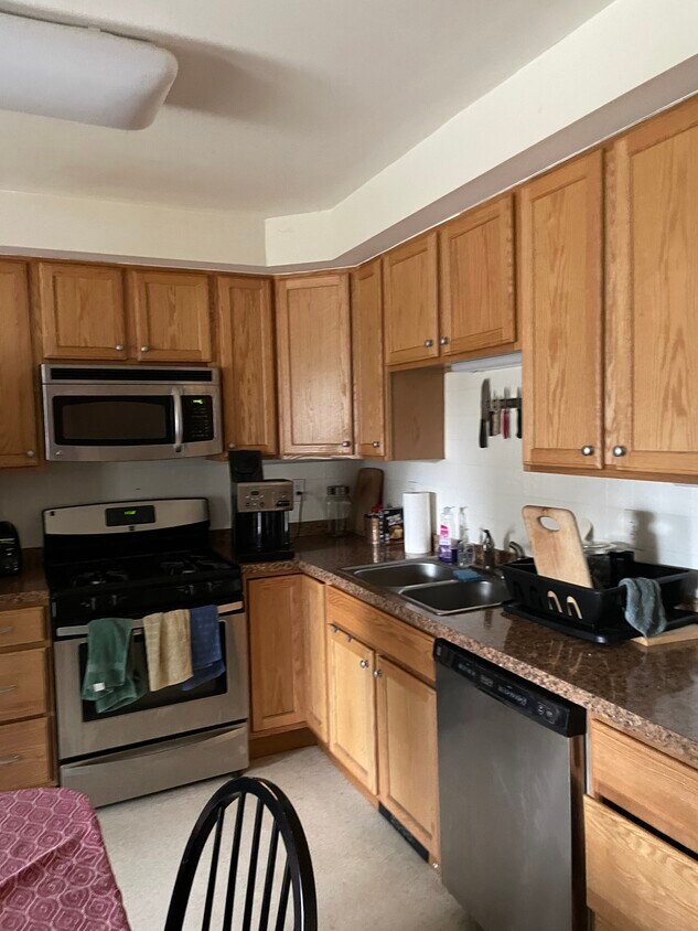 1532 Slaterville Rd Unit B, Ithaca, NY 14850 Apartments 1532