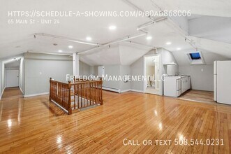 Building Photo - 65 Main St