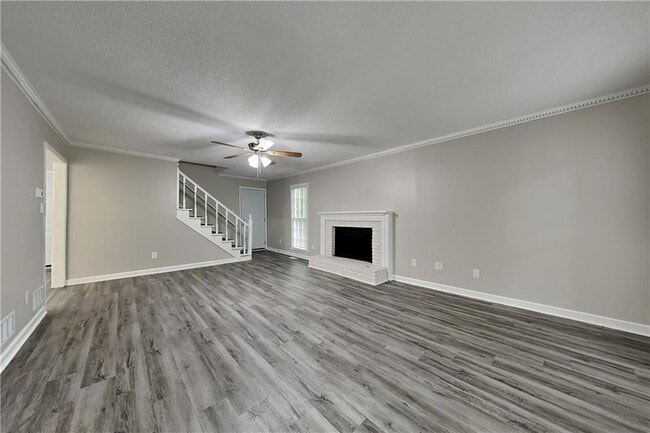 Building Photo - 4131 Kalb Ct SW