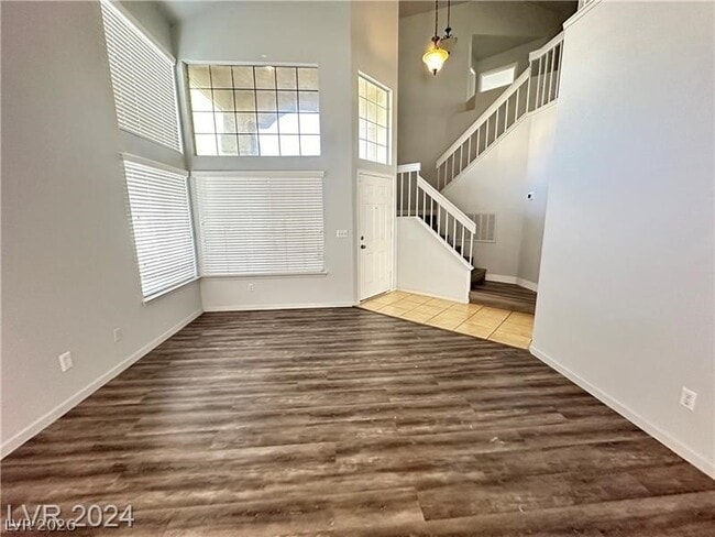 Building Photo - 9253 Magic Flower Ave