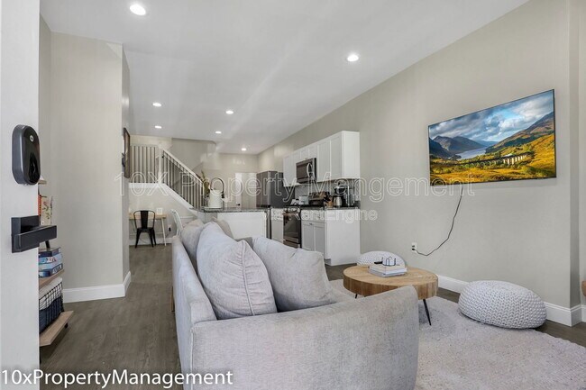 Foto del edificio - 566 Kimball Pl