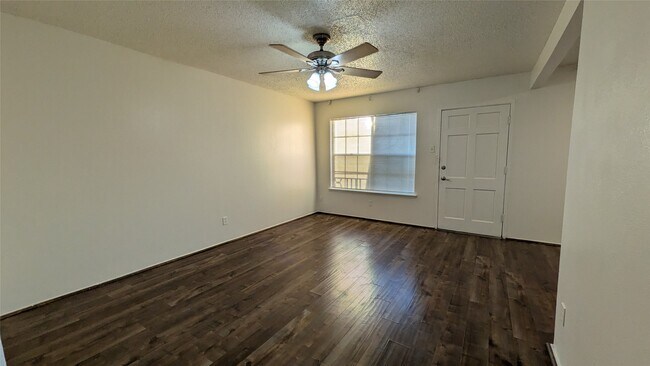 Foto del edificio - 3131 Southwest Fwy