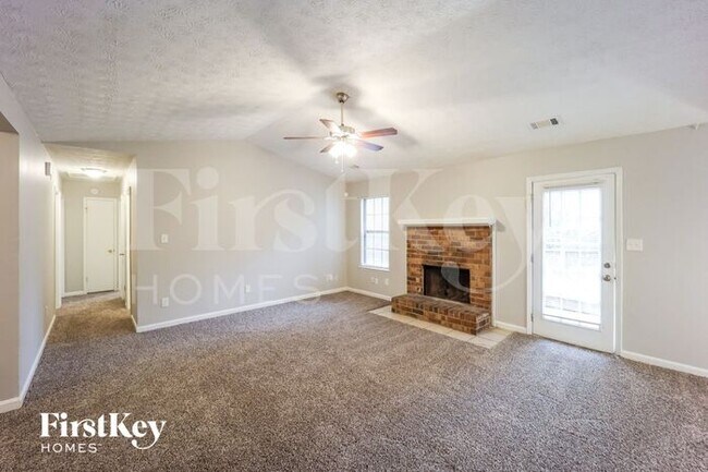 Building Photo - 8893 Gardener Dr