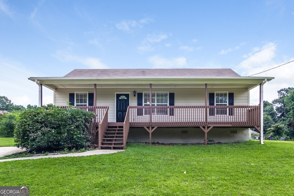 Primary Photo - 143 Beechwood Ln