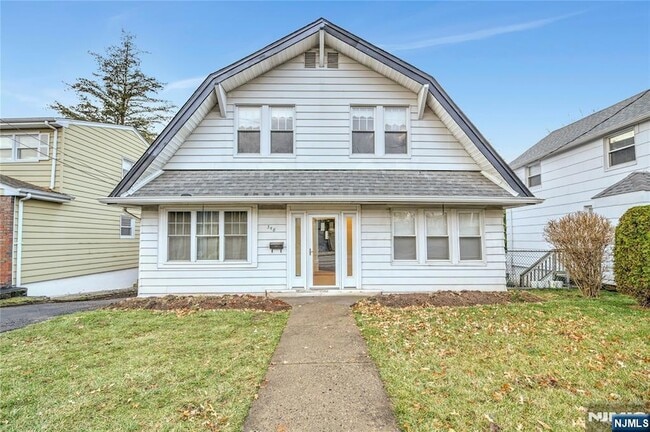 Photo - 348 Orchard Terrace House