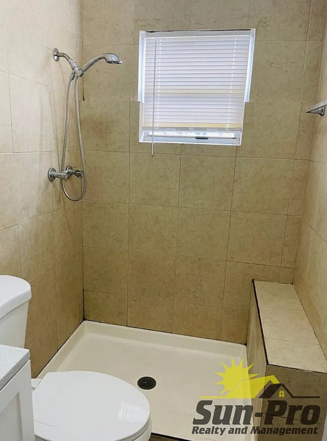 Foto del edificio - 708 Georgia St