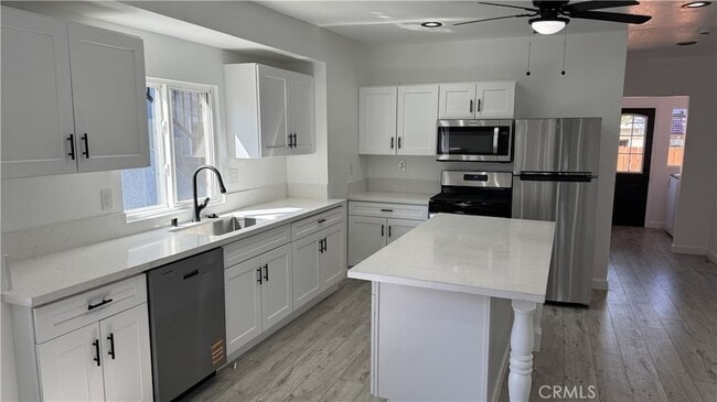 Photo - 5325 Latham St Townhome