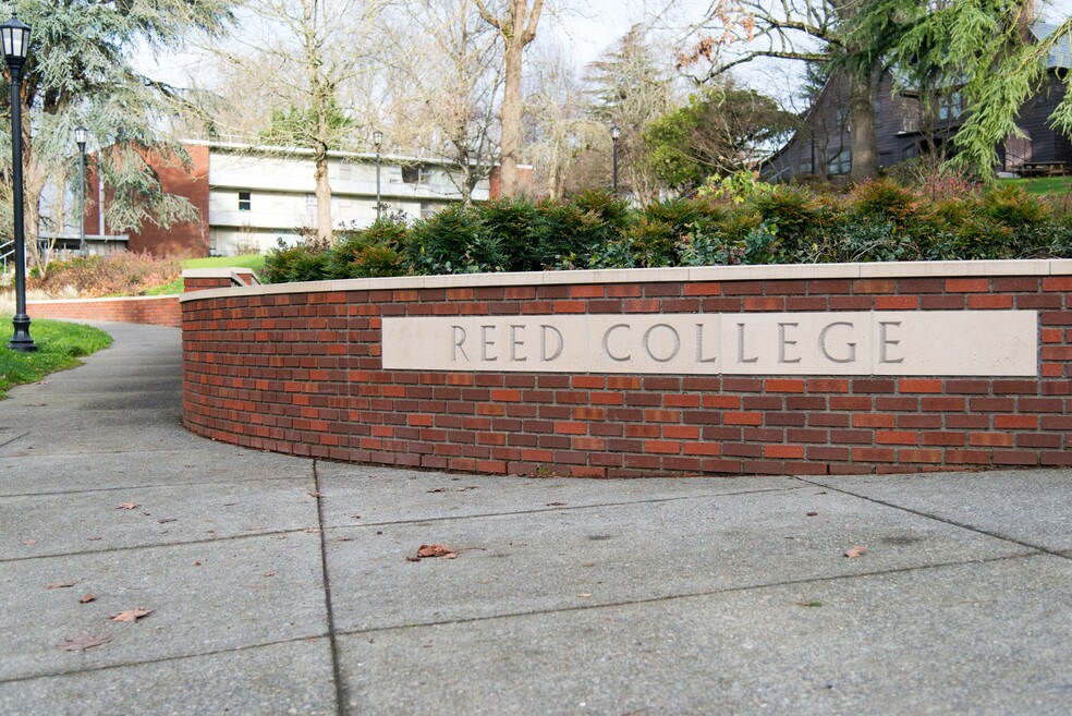 Reed Apartments for Rent Portland, OR