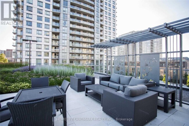 Building Photo - 185 Bonis Ave