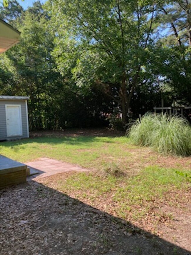 Foto del edificio - Charming and Updated 3 BR, 1 BA in Goldsboro