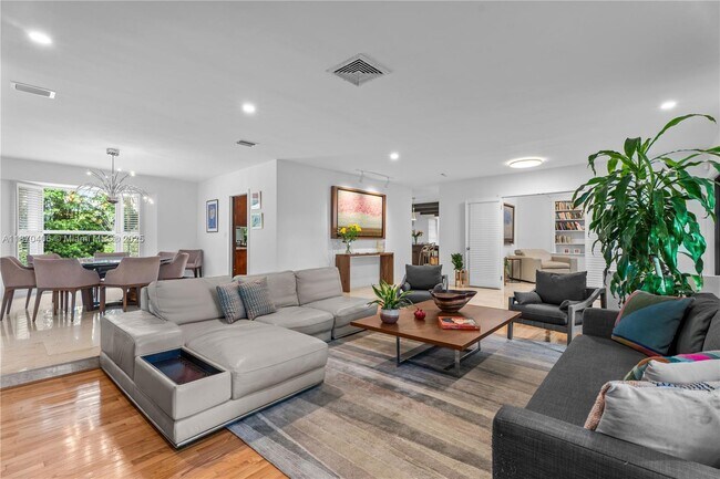 Foto del edificio - 12120 SW 71st Ct