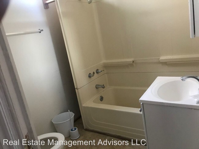 Building Photo - 3 br, 2 bath House - 188 W Roosevelt Blvd