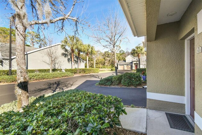 Building Photo - 3638 Trafalgar Way