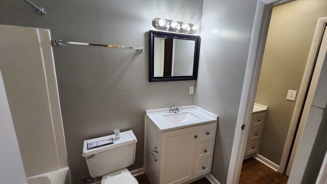 Bathroom - 1425 Ascent Trl NW
