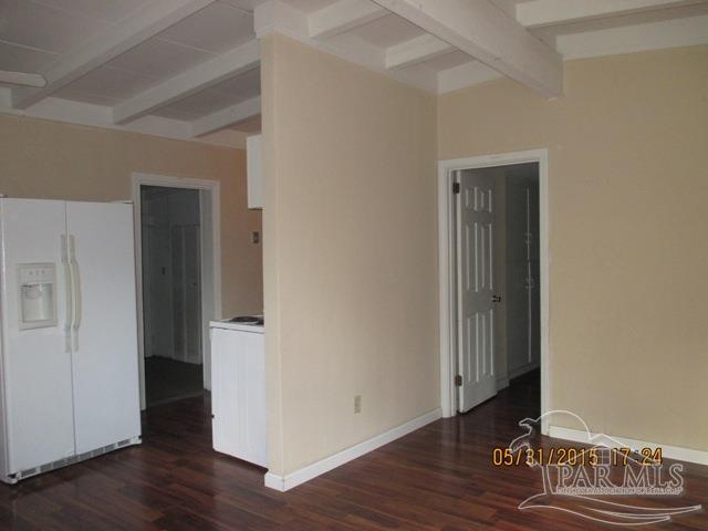 Foto del edificio - 226 Emerald Ave