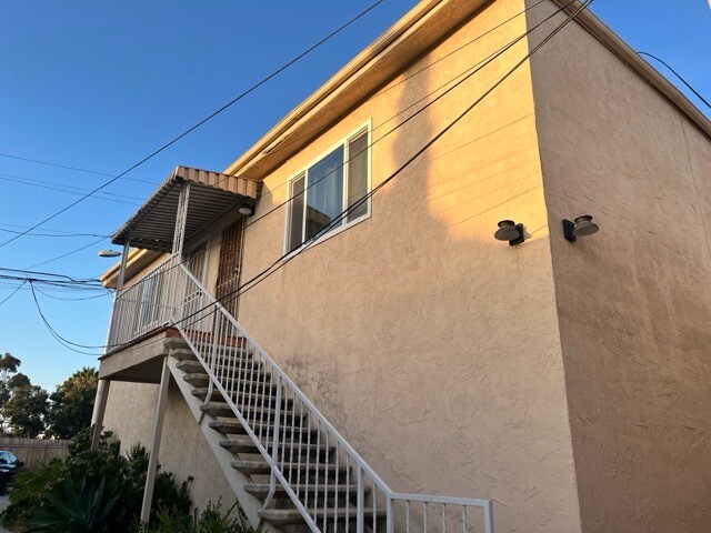 Foto del edificio - 2948 Kalmia St