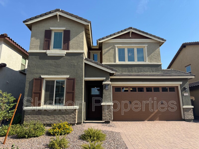 Foto principal - 16256 W Mariposa Grande
