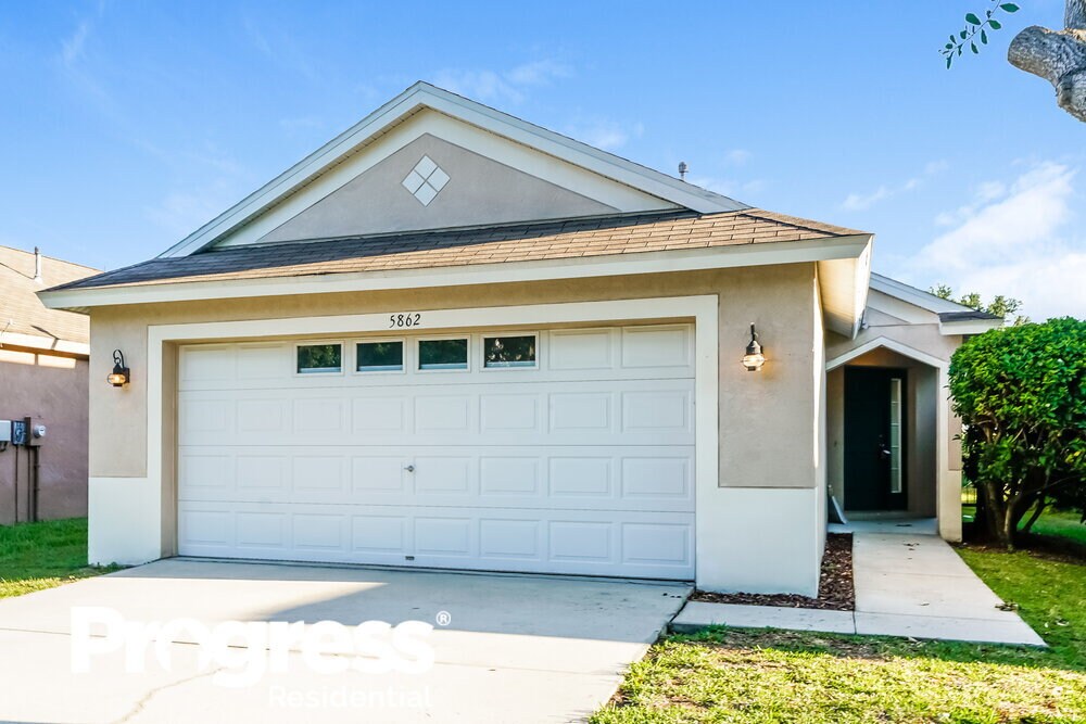 5862 Wrenwater Dr, Lithia, FL 33547 House for Rent in Lithia, FL