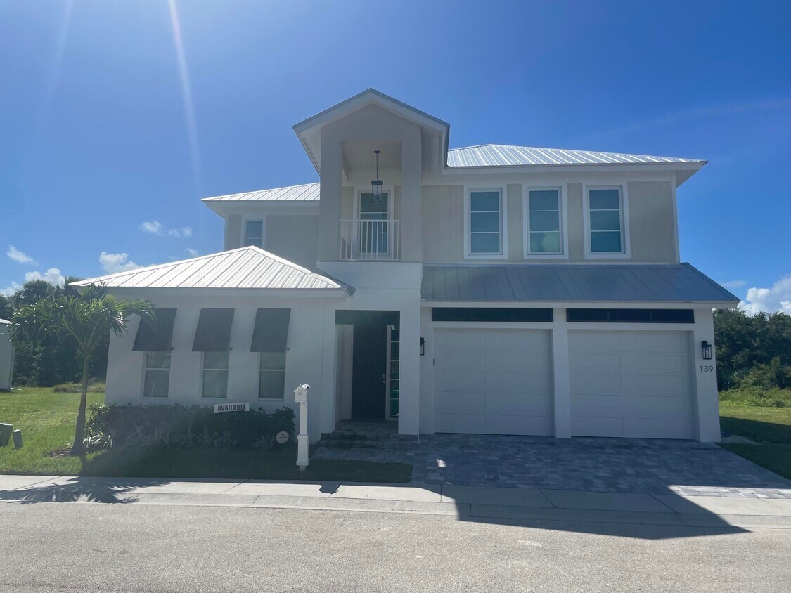 Primary Photo - 139 Ocean Estates Dr