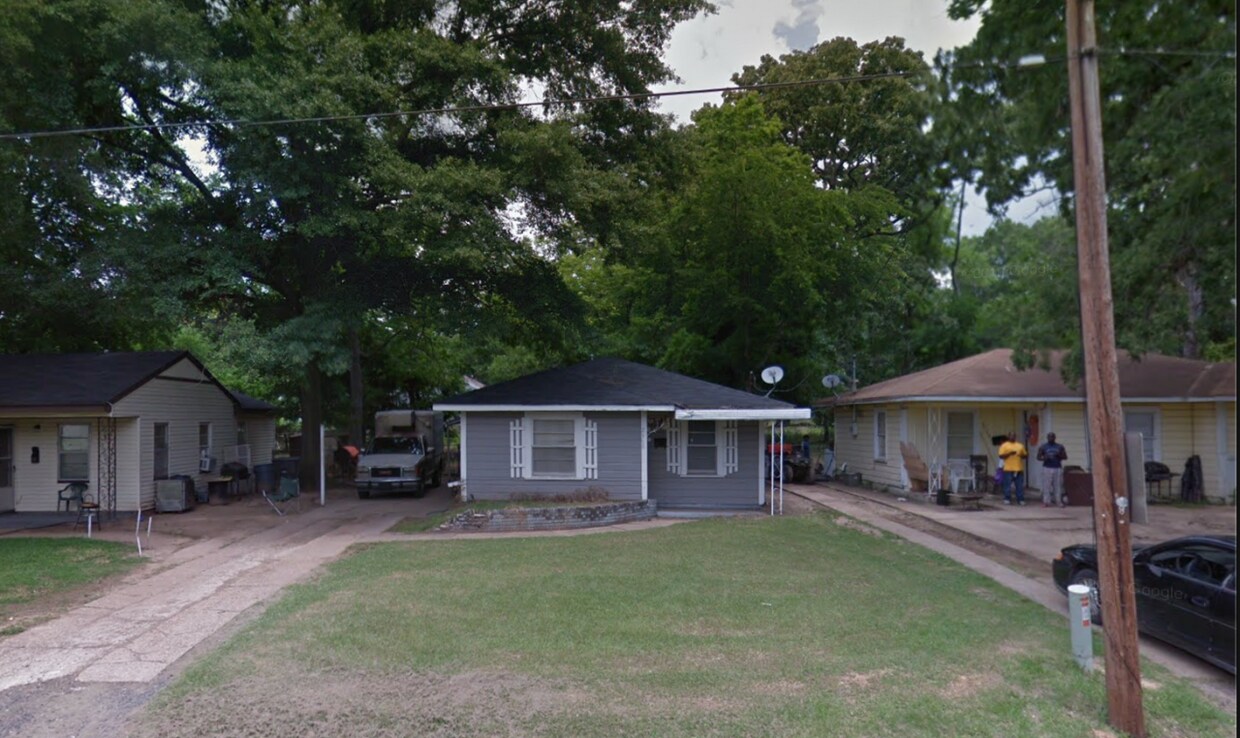 Building Photo - 2536 Desoto St. 71103