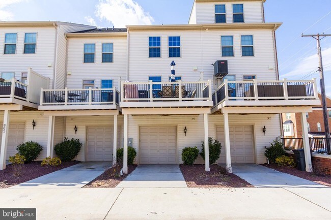 Foto del edificio - 801 S Macon St.