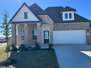 Building Photo - 448 Keefer