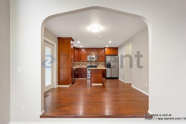 Building Photo - 13704 SE 275th St
