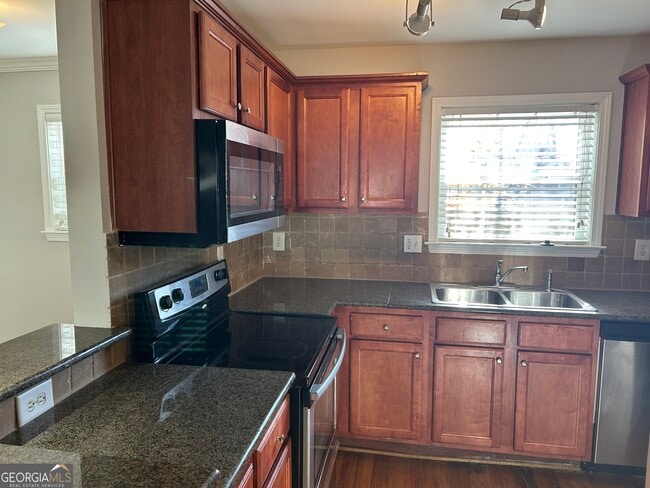 Building Photo - 48 Peachtree Ave NE