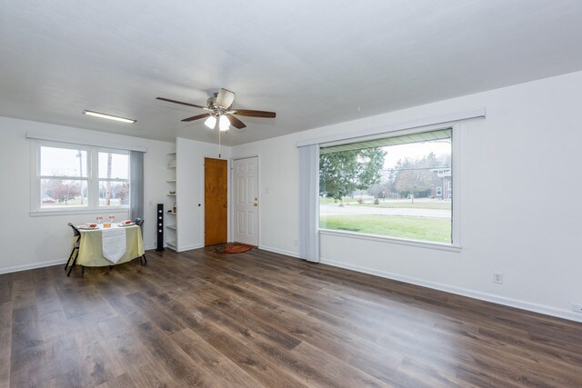 Building Photo - 845 N Kenosha Rd