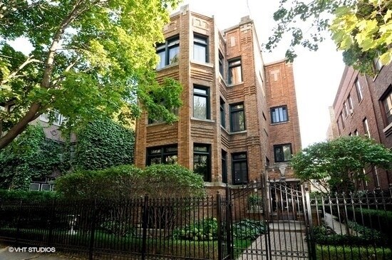 931-Front of Building - 931 W Winona St