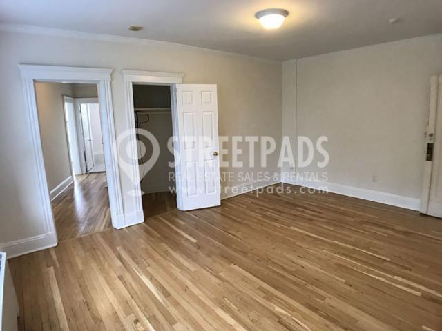 Building Photo - 2 bedroom in Cambridge MA 02138