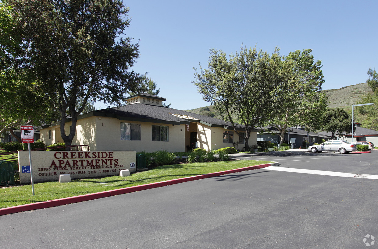 Primary Photo - Creekside Apartments