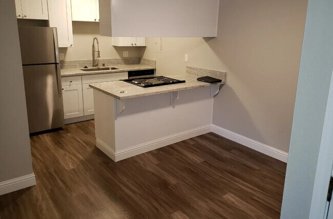 Foto del edificio - 2300-2306 G St