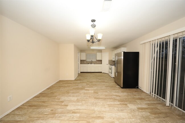 Foto del edificio - 12620 Rio Bravo St