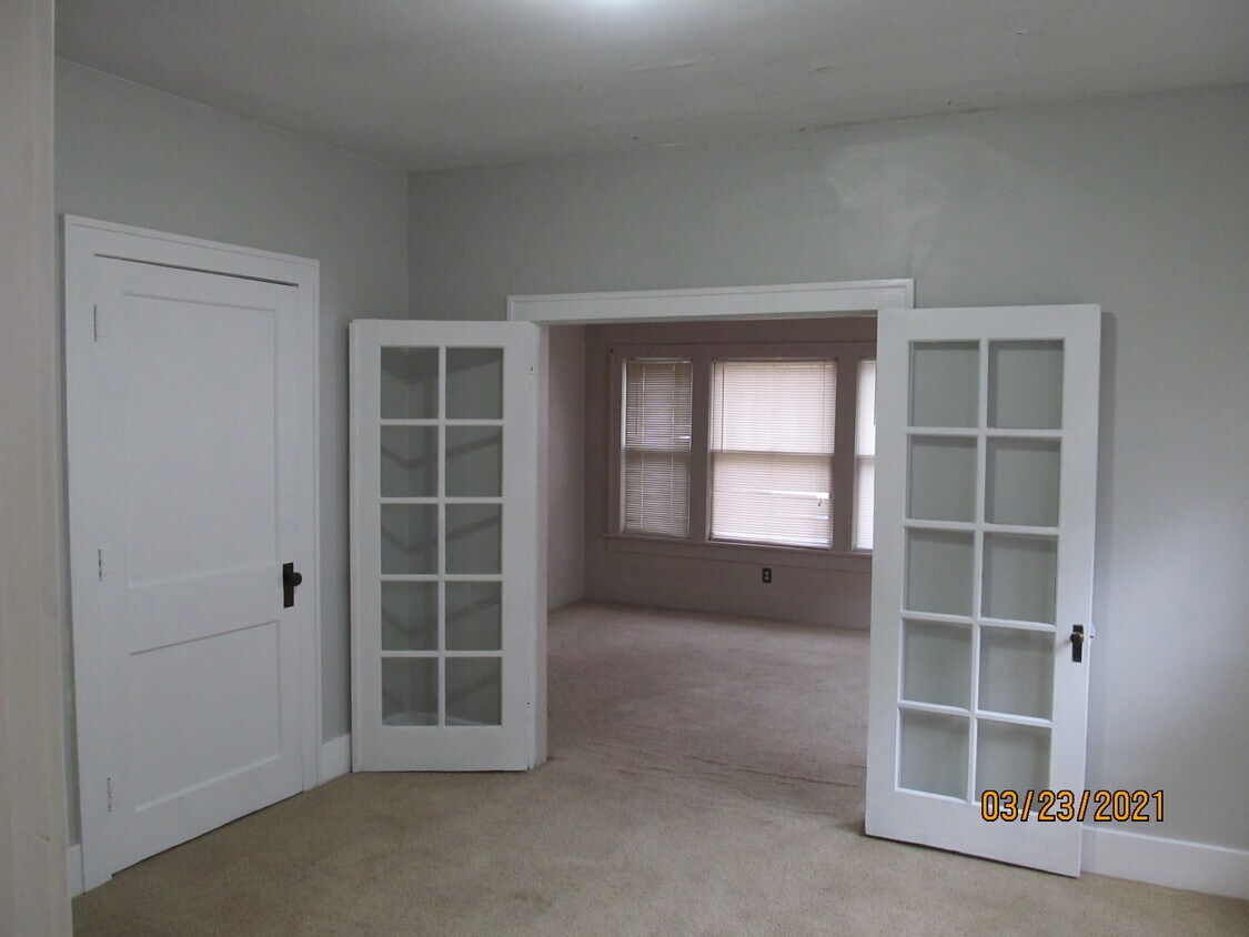 829 Congress St, Emporia, KS 66801 Townhome Rentals in Emporia KS