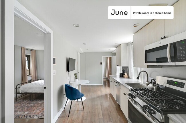 Foto del edificio - Room in Shared 3 bed/1 bath home in East Village
