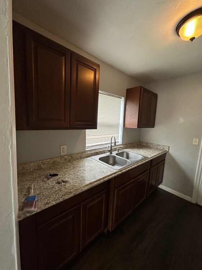 Foto del edificio - 1450 W 22nd St
