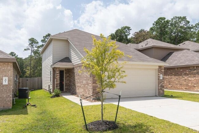 Building Photo - 405 N Meadows Dr