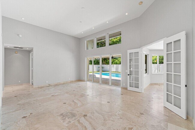 Foto del edificio - 2875 NW 29th Dr
