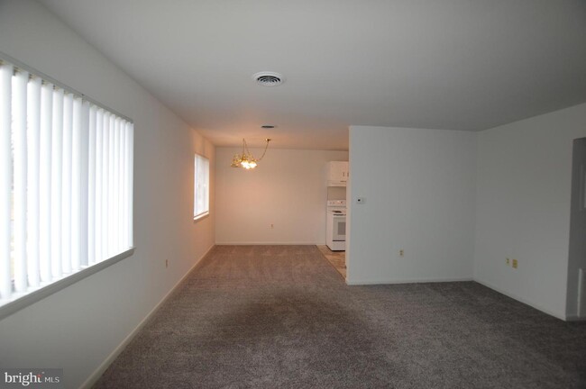 Foto del edificio - 3872 Shadywood Dr