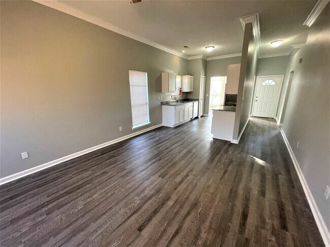 Foto del edificio - 3546 E Regency Park Cir
