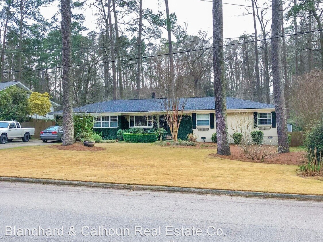Primary Photo - 3 br, 2 bath House - 2266 Overton Road