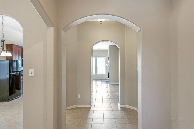 Foto del edificio - 27523 Huggins Crest Ct