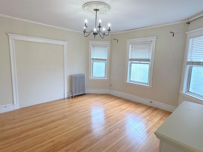 Building Photo - 41 Jaques St